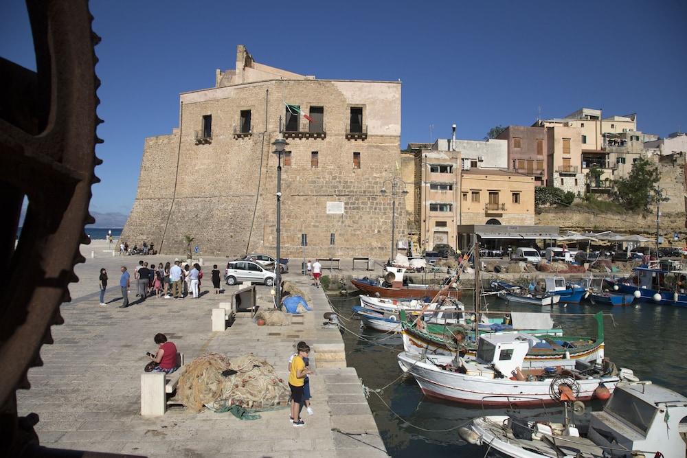 Cerri Hotel Trapani Exterior foto