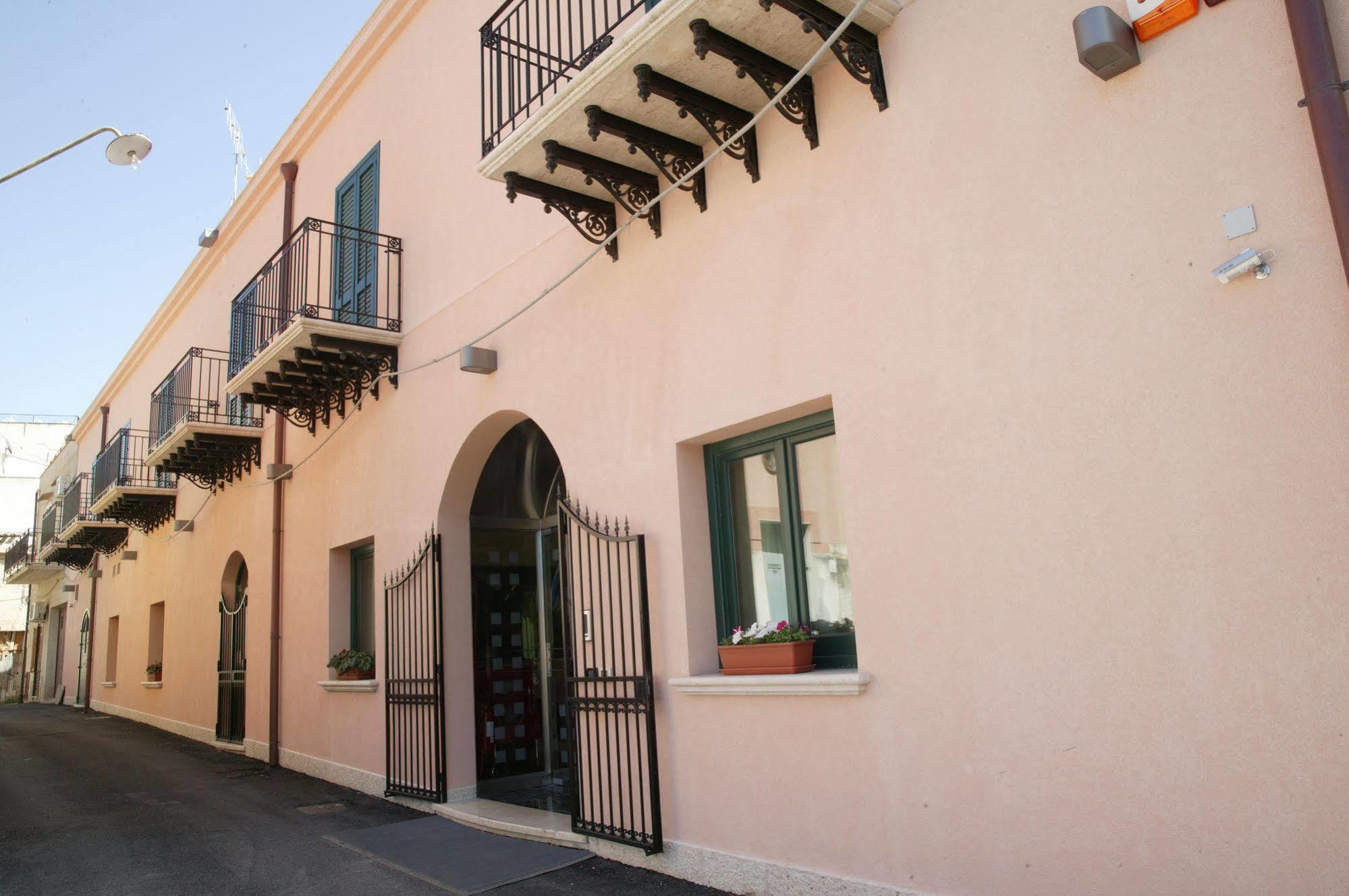 Cerri Hotel Trapani Exterior foto
